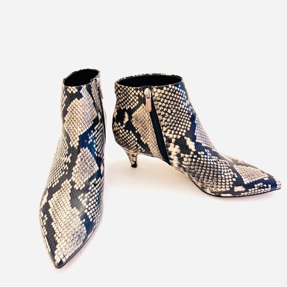 Circus by Sam Edelman Kirby Snakeskin Print Pointed Toe Kitten Heel Booties 8.5